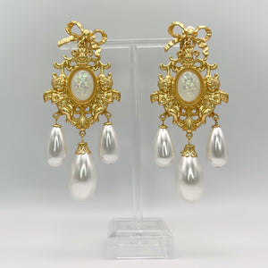 Ponizo Earring